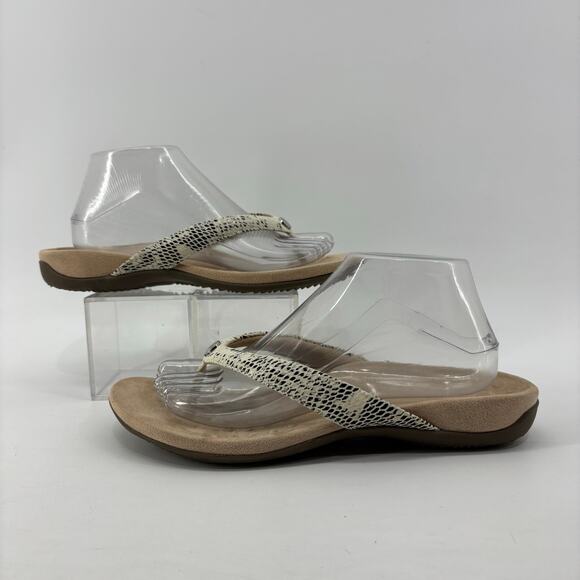 Vionic Dillon Womens Sz 9 Snake Embossed Flip Flop Sandal Tan Suede - Picture 6 of 10